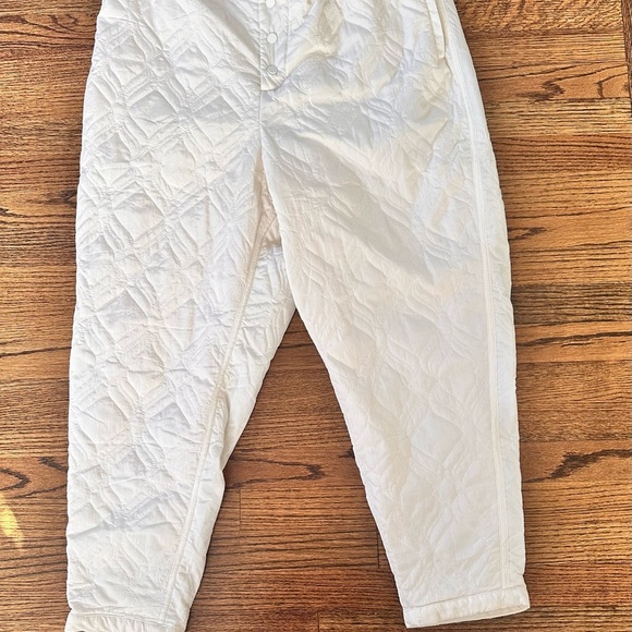 Fabletics White Quilted Pants - Picture 1 of 4